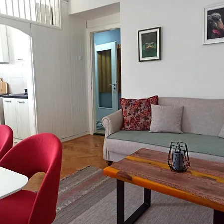 Apartment Apartman Sarenac *